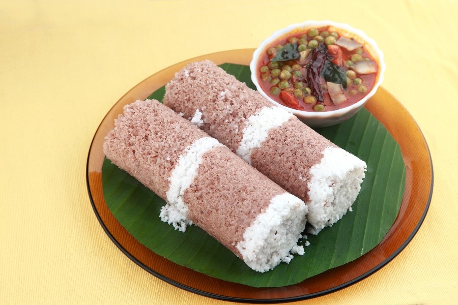 A South Indian breakfast plate at Herb Restaurant, part of the same tradition as dosa and thali